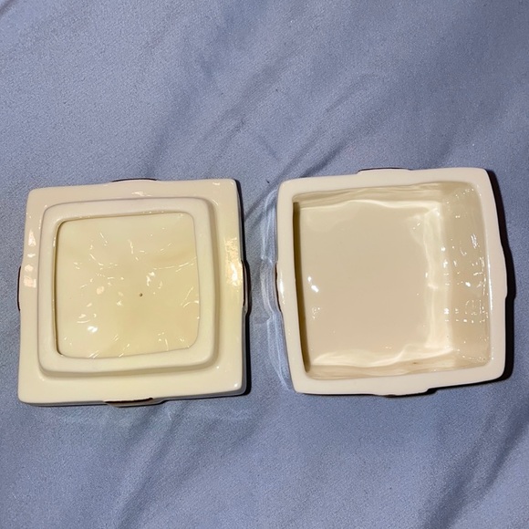 Lenox gold Keepsake trinket Box 24 Karat Gold Bow fine ivory China 1999 - Picture 4 of 5